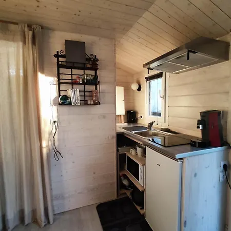 Mini Le Jasmin Bed & Breakfast